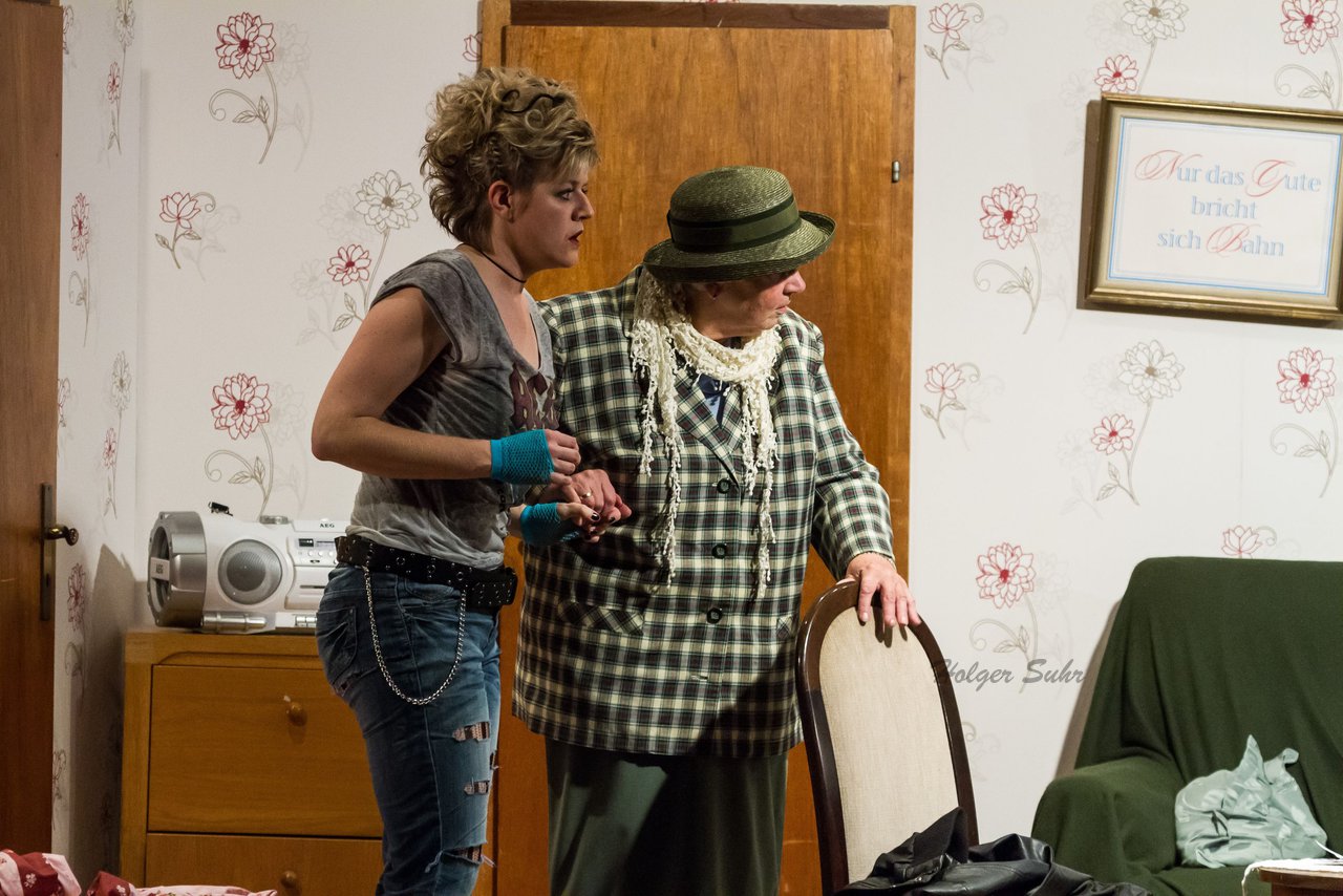 Bild 171 - Theater-Premiere in Wiemersdorf